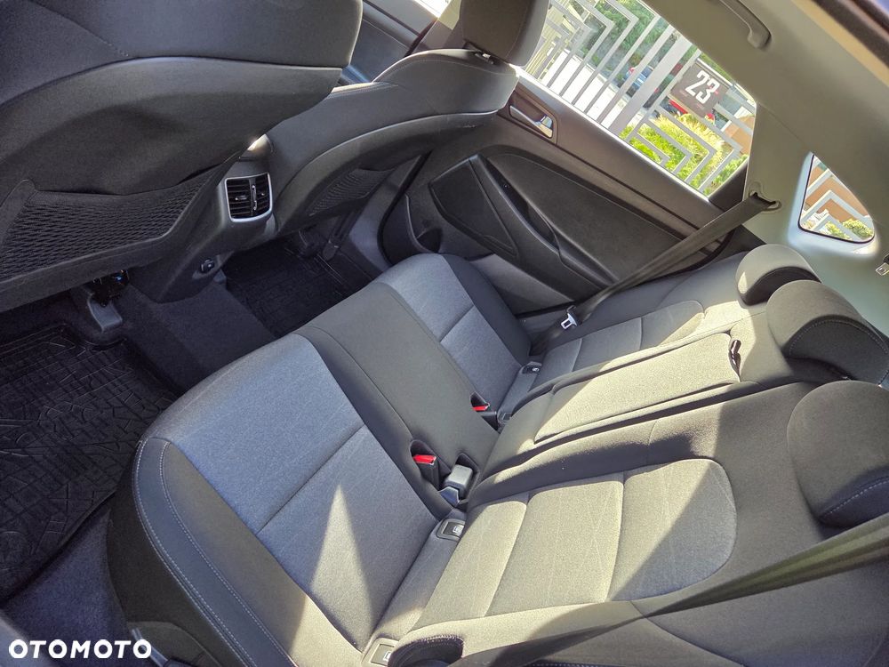 Hyundai Tucson - 13