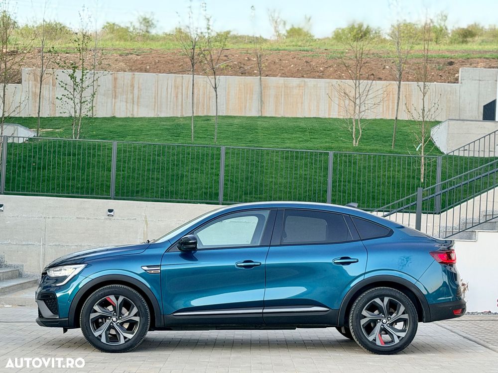 Renault Arkana E-TECH RS Line - 9