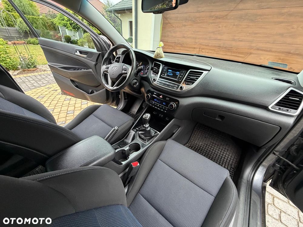 Hyundai Tucson 1.6 GDi Comfort 2WD - 18