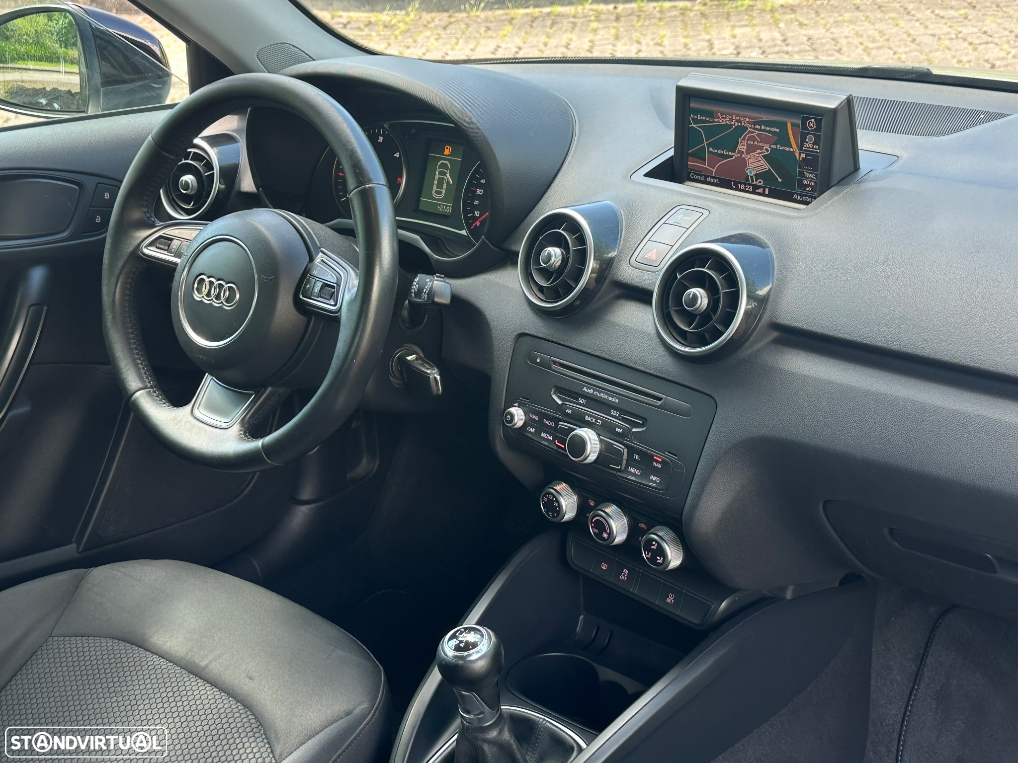 Audi A1 1.6 TDI S line Sport Pack - 21