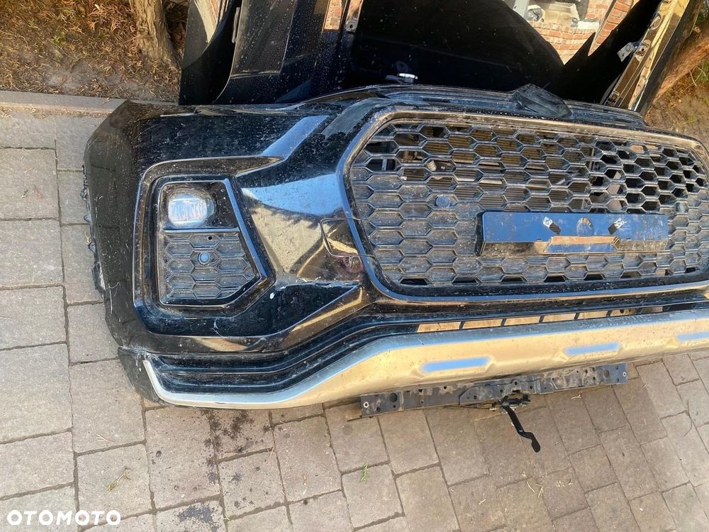 ZDERZAK MASKA LAMPA CHŁODNICE SUZUKI ACROSS PLUG-IN HYBRID - 2