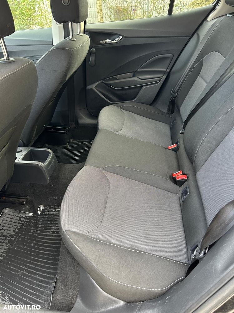 Skoda Fabia 1.0 TSI 95 CP Ambition - 21