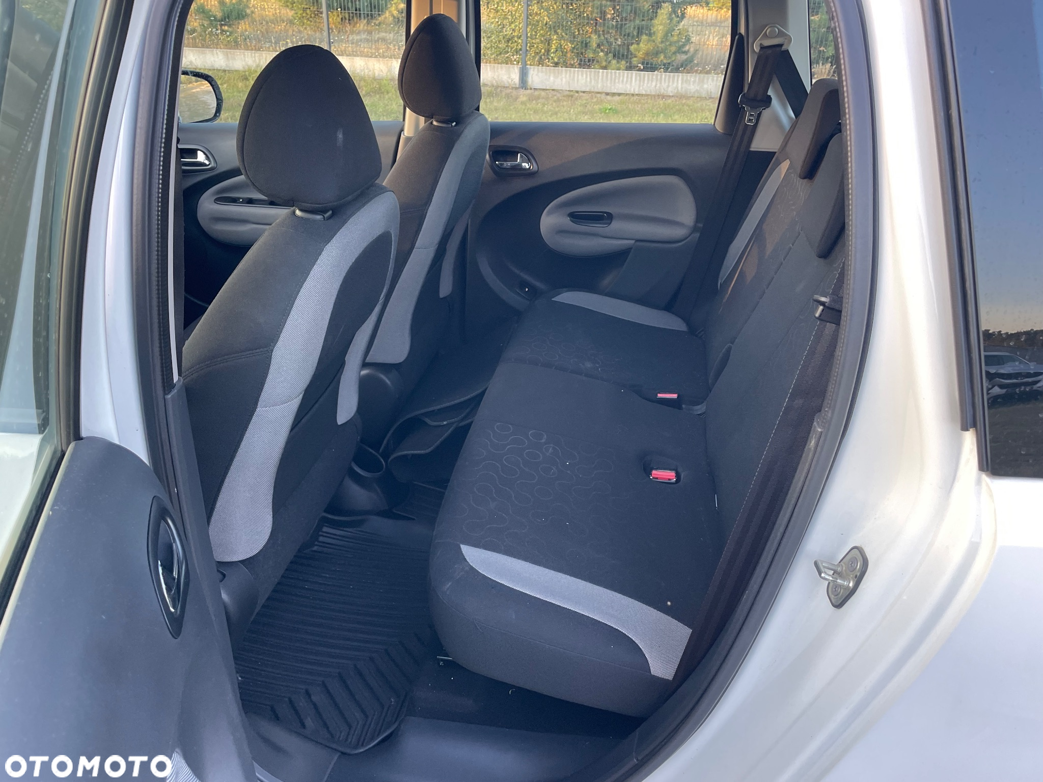 Citroën C3 Picasso 1.6i Exclusive - 13