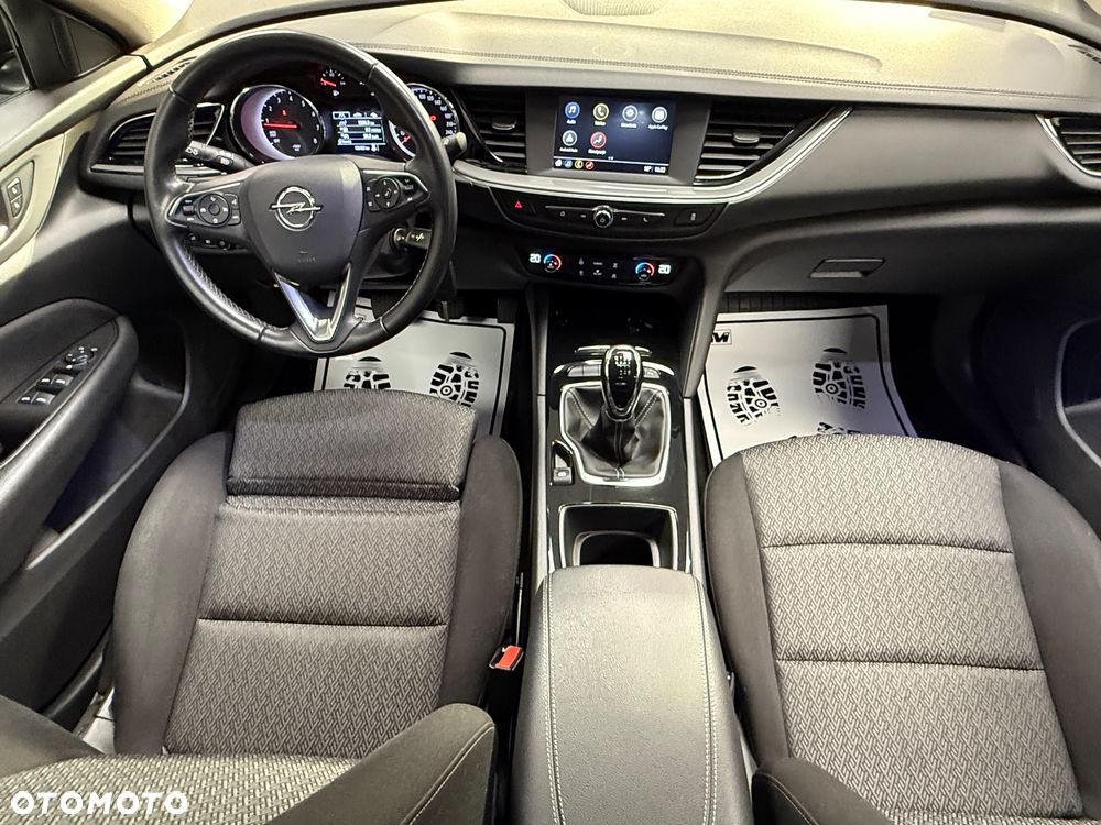 Opel Insignia - 9
