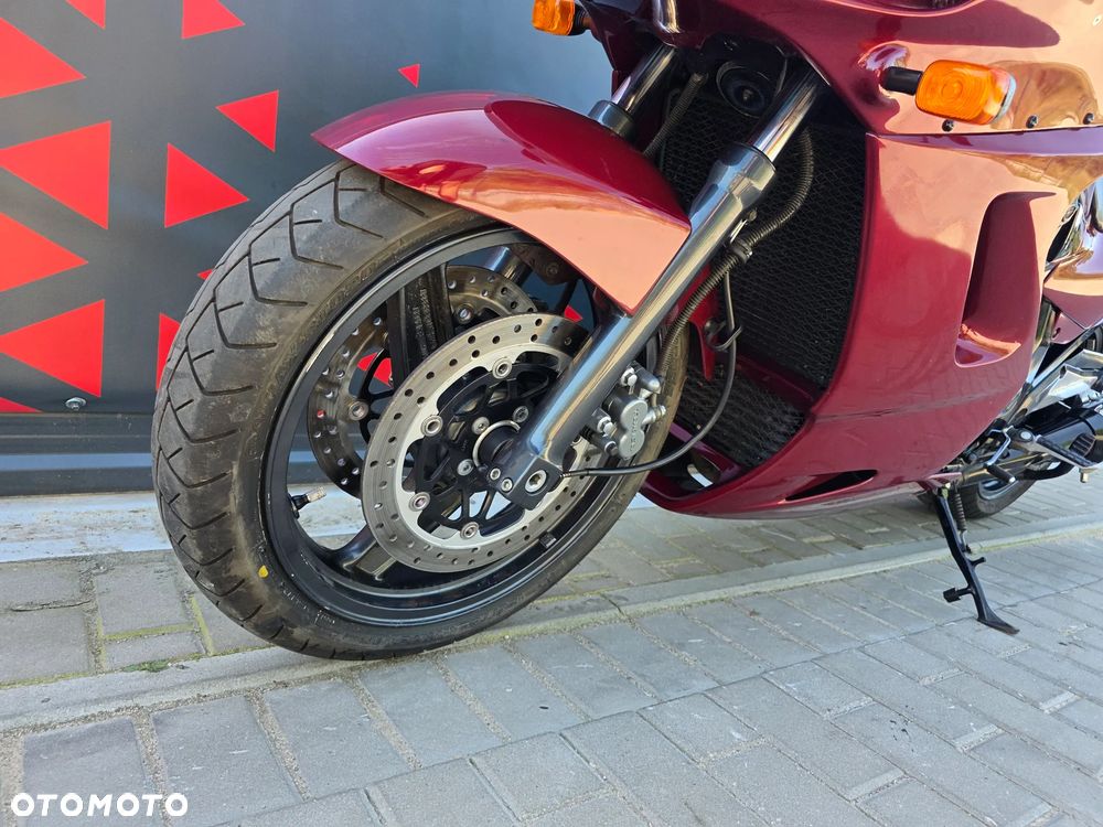 Kawasaki GPZ - 13