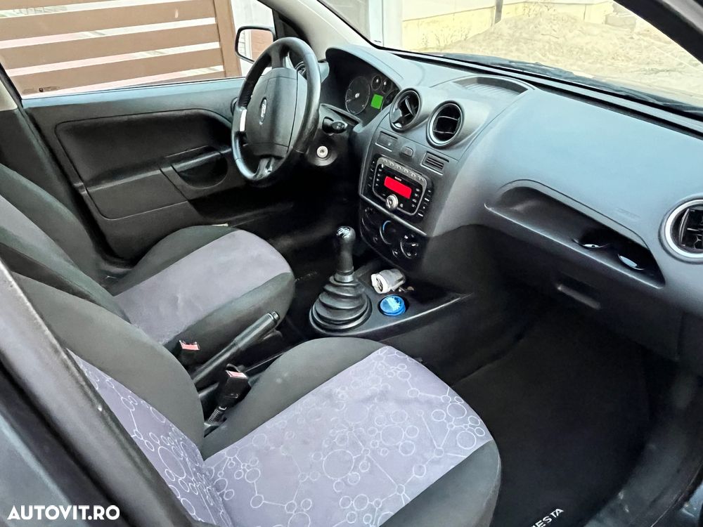 Ford Fiesta 1.4 TDCI Comfort - 6