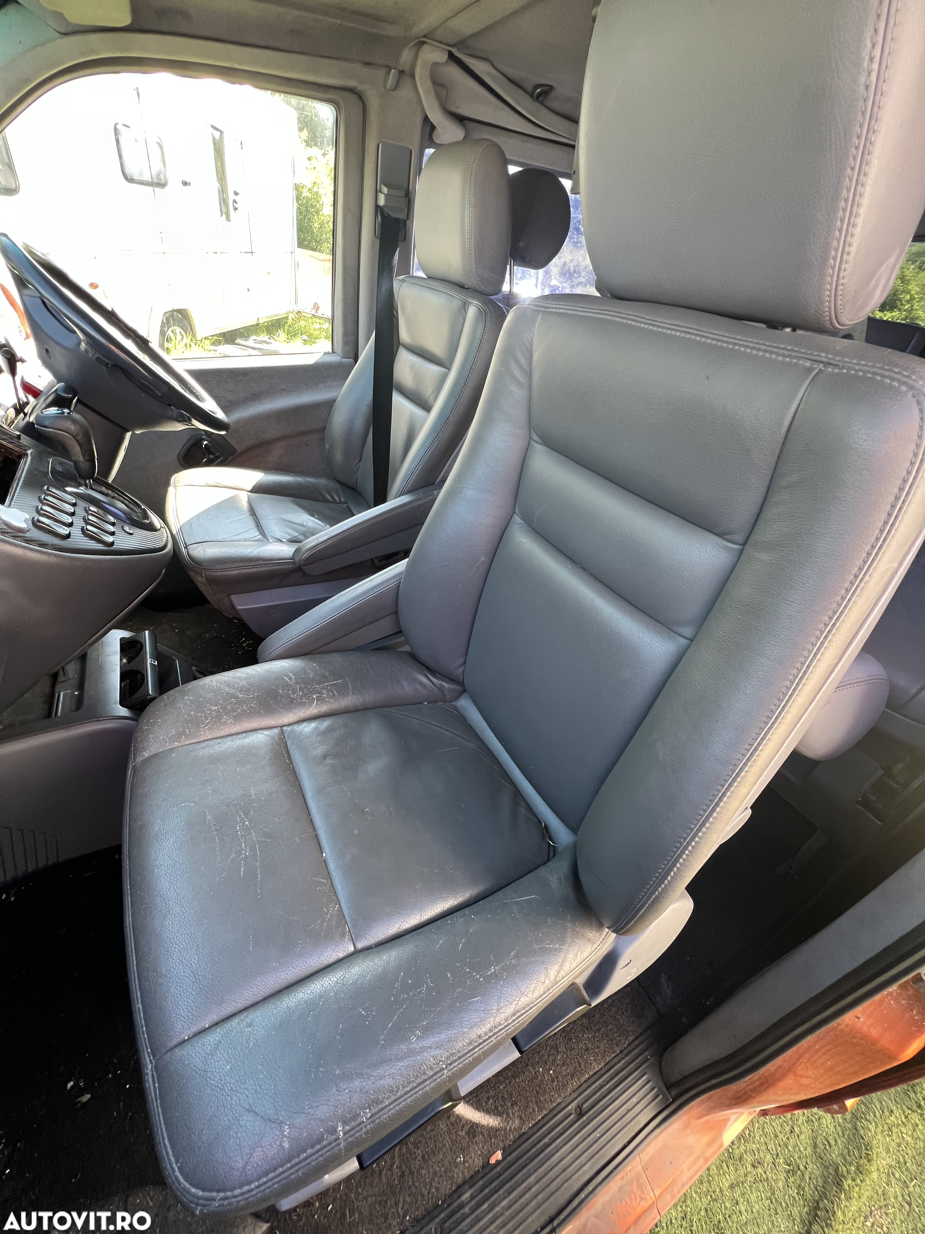 Dezmembrez mercedes vito 2.2 diesel automat w638 - 11