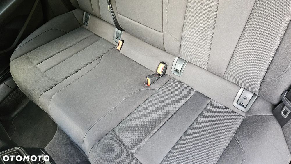 Audi A4 Avant 2.0 TDI S tronic - 19