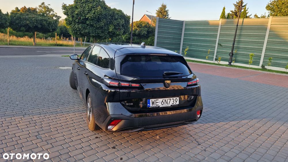 Peugeot 308 1.2 PureTech Active Pack S&S EAT8 - 4