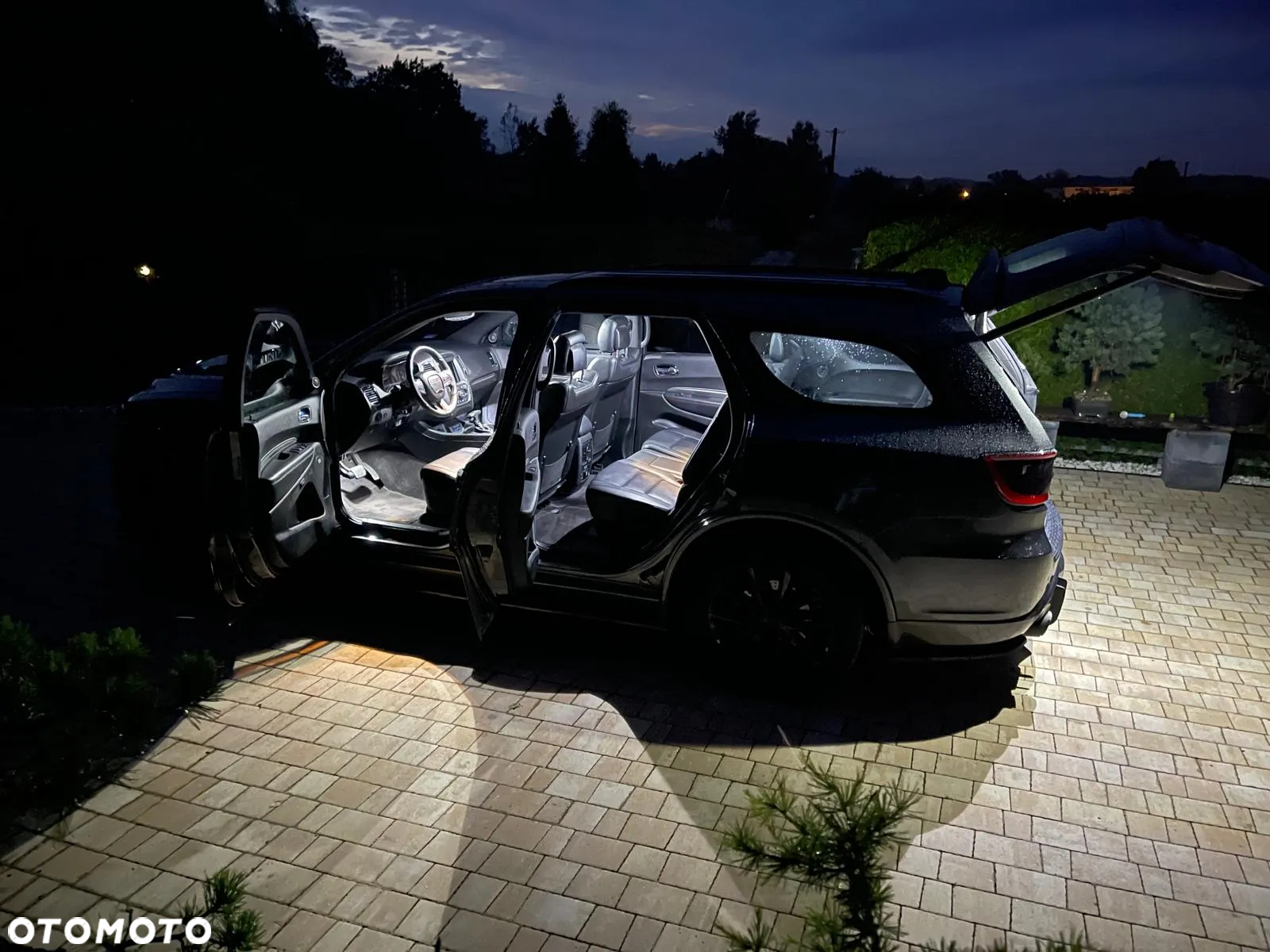 Dodge Durango 5,7 R/T - 17