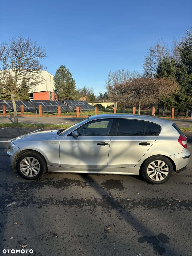 BMW Seria 1 - 2