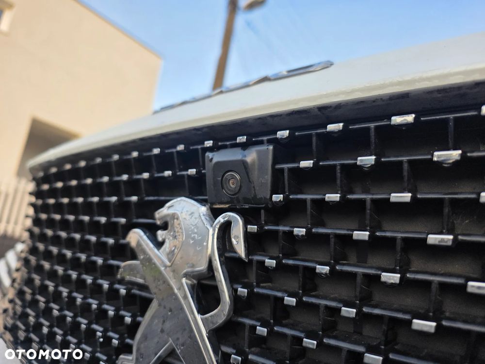 Peugeot 5008 BlueHDi 130 EAT8 GT - 10