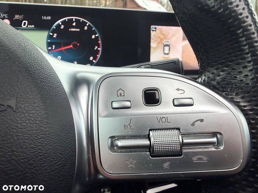 Mercedes-Benz CLA - 26