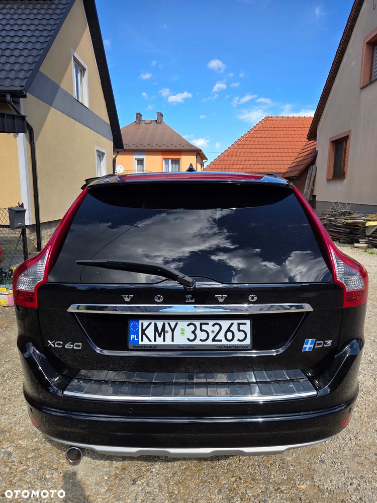 Volvo XC 60 D3 Drive-E Momentum - 9