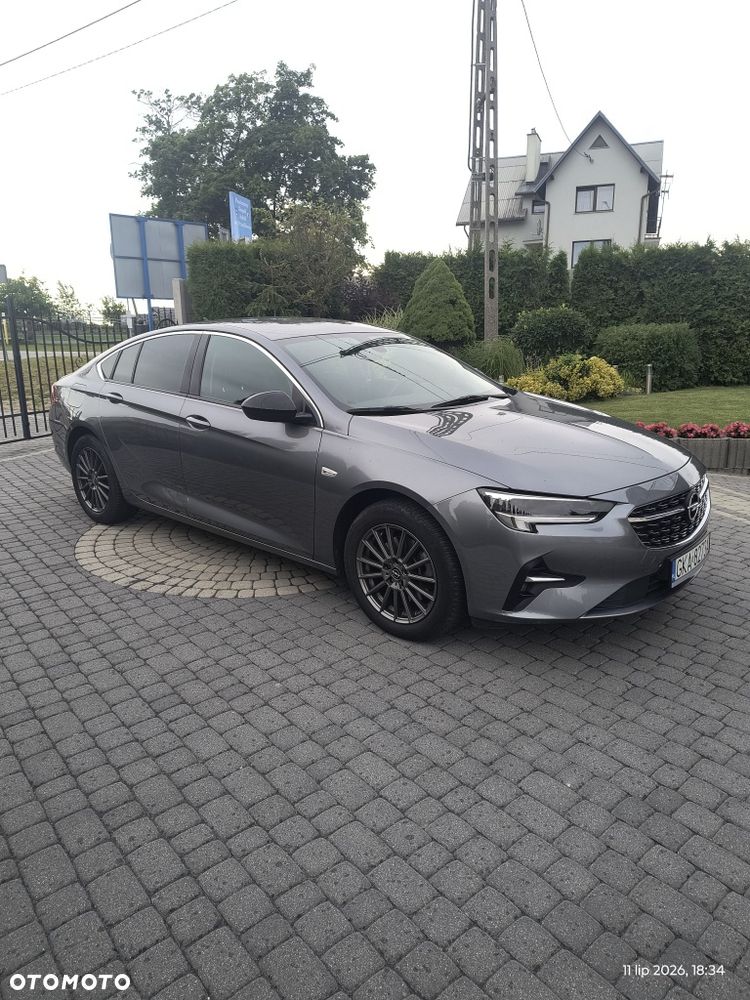 Opel Insignia - 8