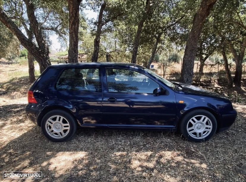 VW Golf 1.4i Confortline - 4