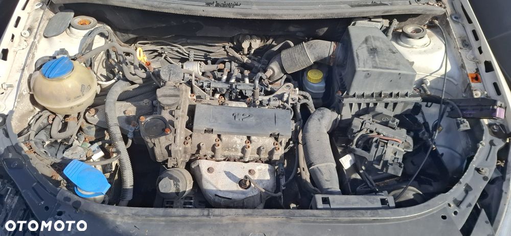 SKODA ROOMSTER LIFT 1.2 12V CGPA 10-15 PÓŁOŚ LEWA PRAWA - 2