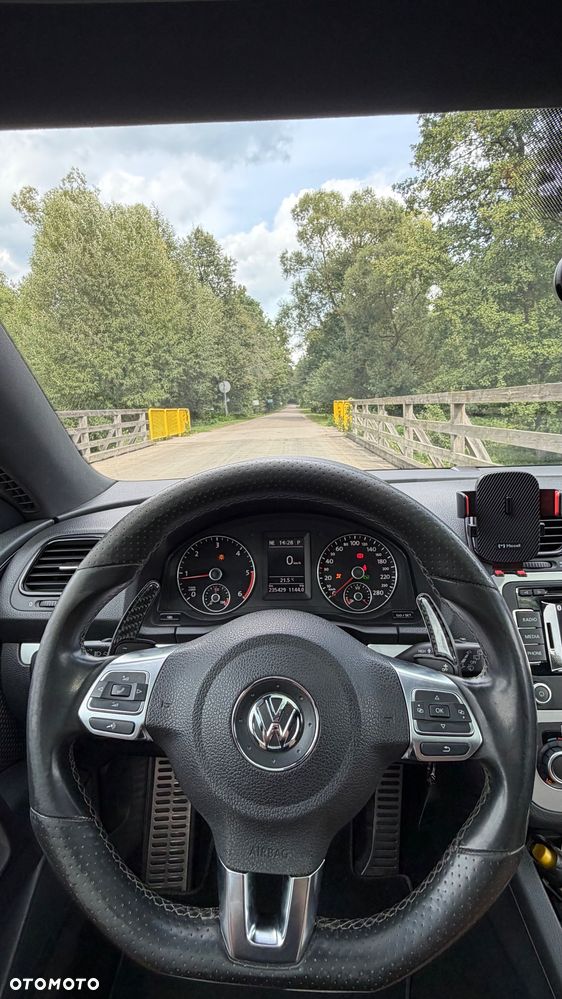 Volkswagen Scirocco 2.0 TDI DSG - 15
