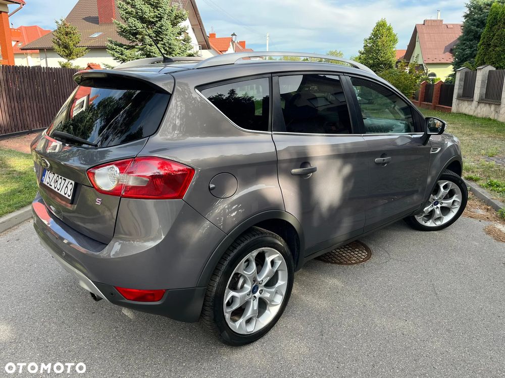 Ford Kuga 2.0 TDCi 4x4 Titanium - 2