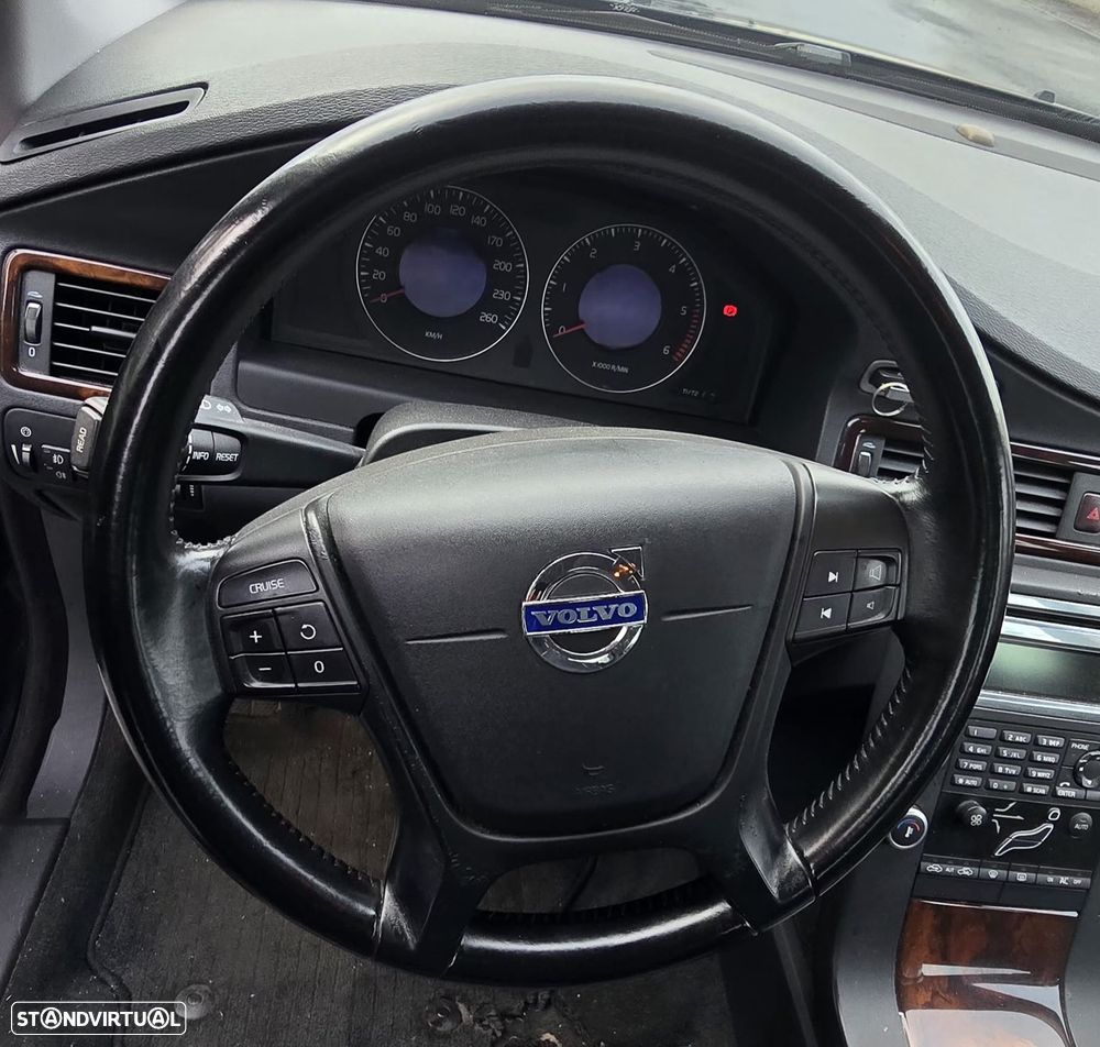 Volvo V70 III 2.0D – 136 cv – 2007 - VIATURA PARA PEÇAS! - 15