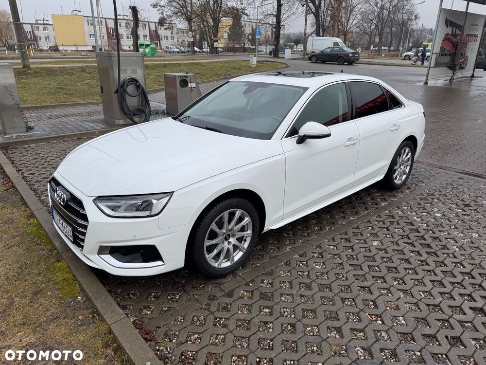 Audi A4 Limousine - 10