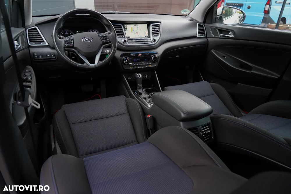 Hyundai Tucson 2.0 CRDI 4WD Automatik Style - 6