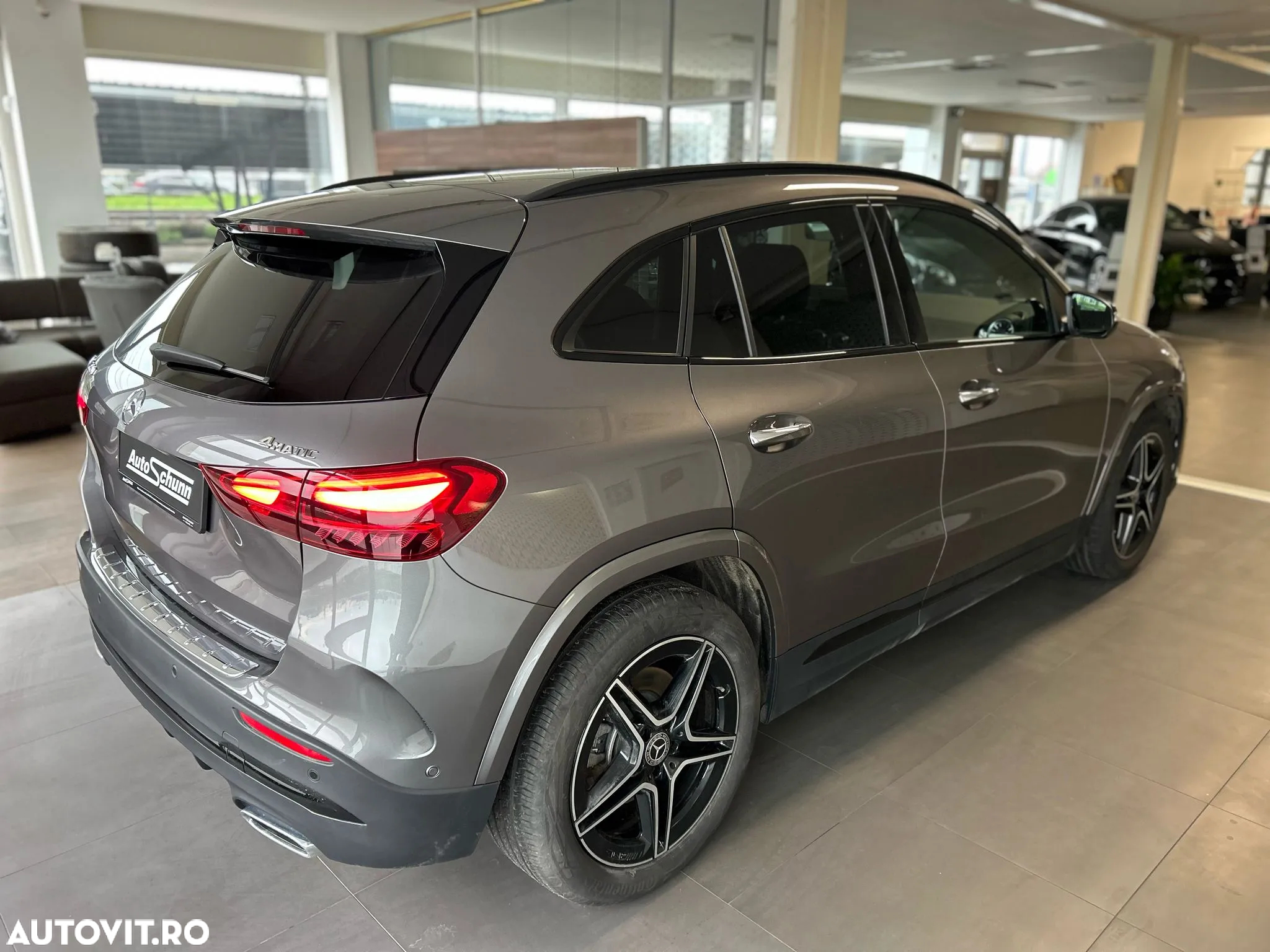 Mercedes-Benz GLA 220 4Matic 8G-DCT Edition AMG Line - 11