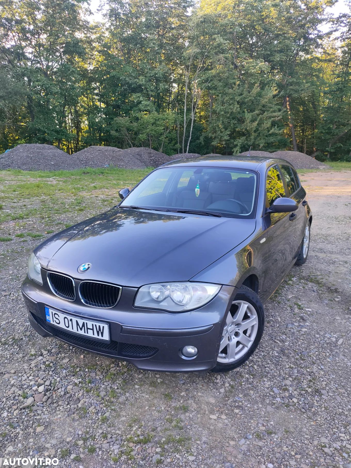 BMW Seria 1 118i - 1