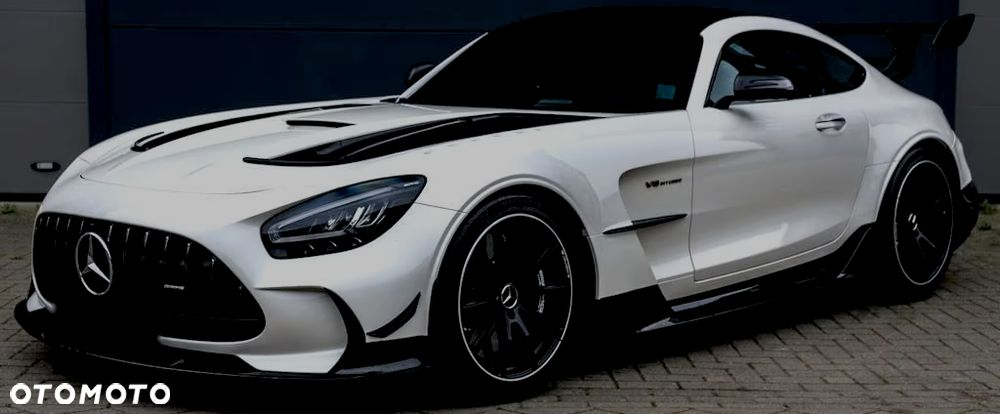Mercedes-Benz AMG GT - 7