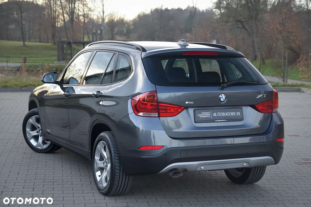 BMW X1 xDrive18d - 13