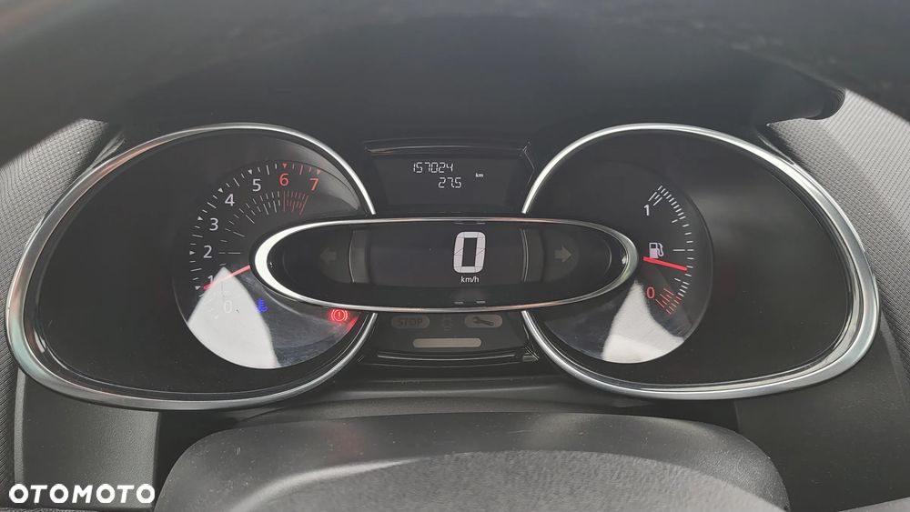 Renault Clio 1.2 16V Alize - 10