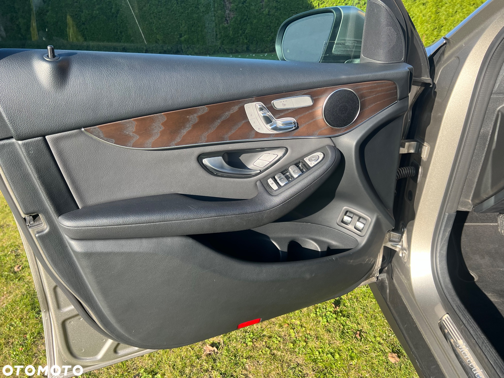 Mercedes-Benz GLC 300 e 4Matic 9G-TRONIC Exclusive - 10