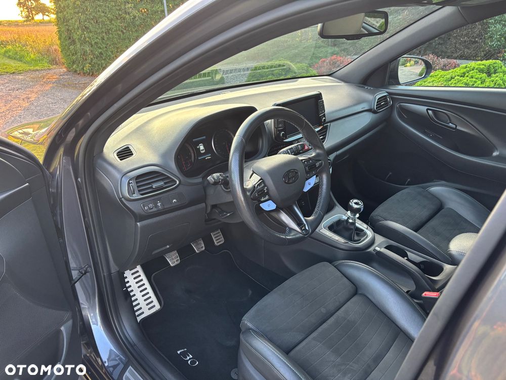 Hyundai i30 N 2.0 T-GDI Performance - 9