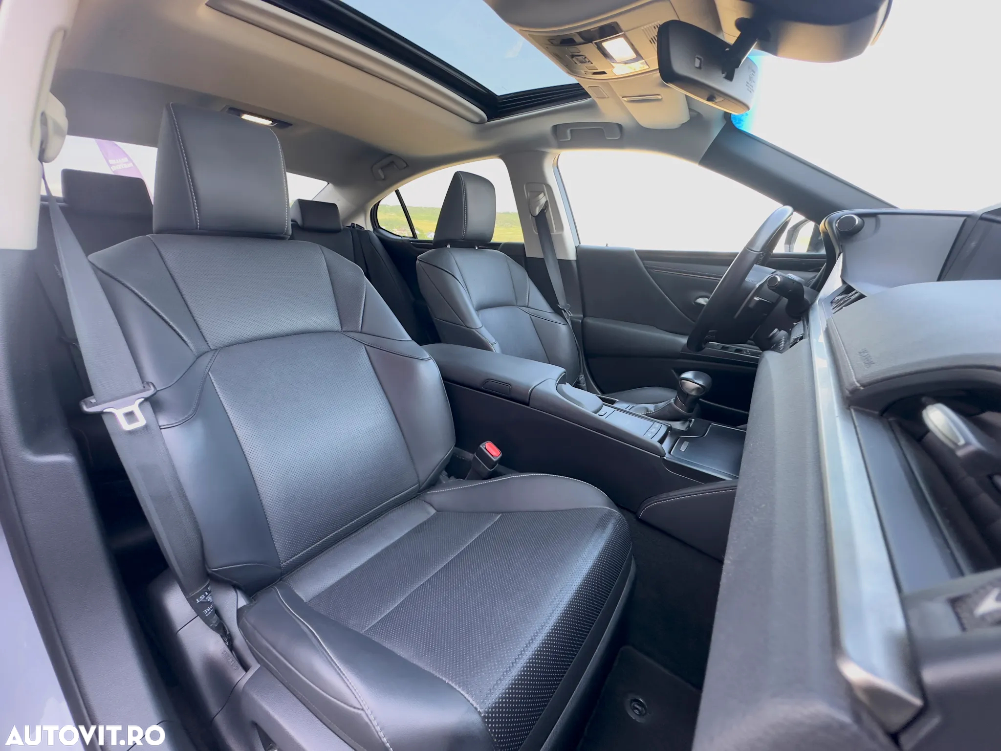 Lexus Seria ES 300h Executive Line - 28