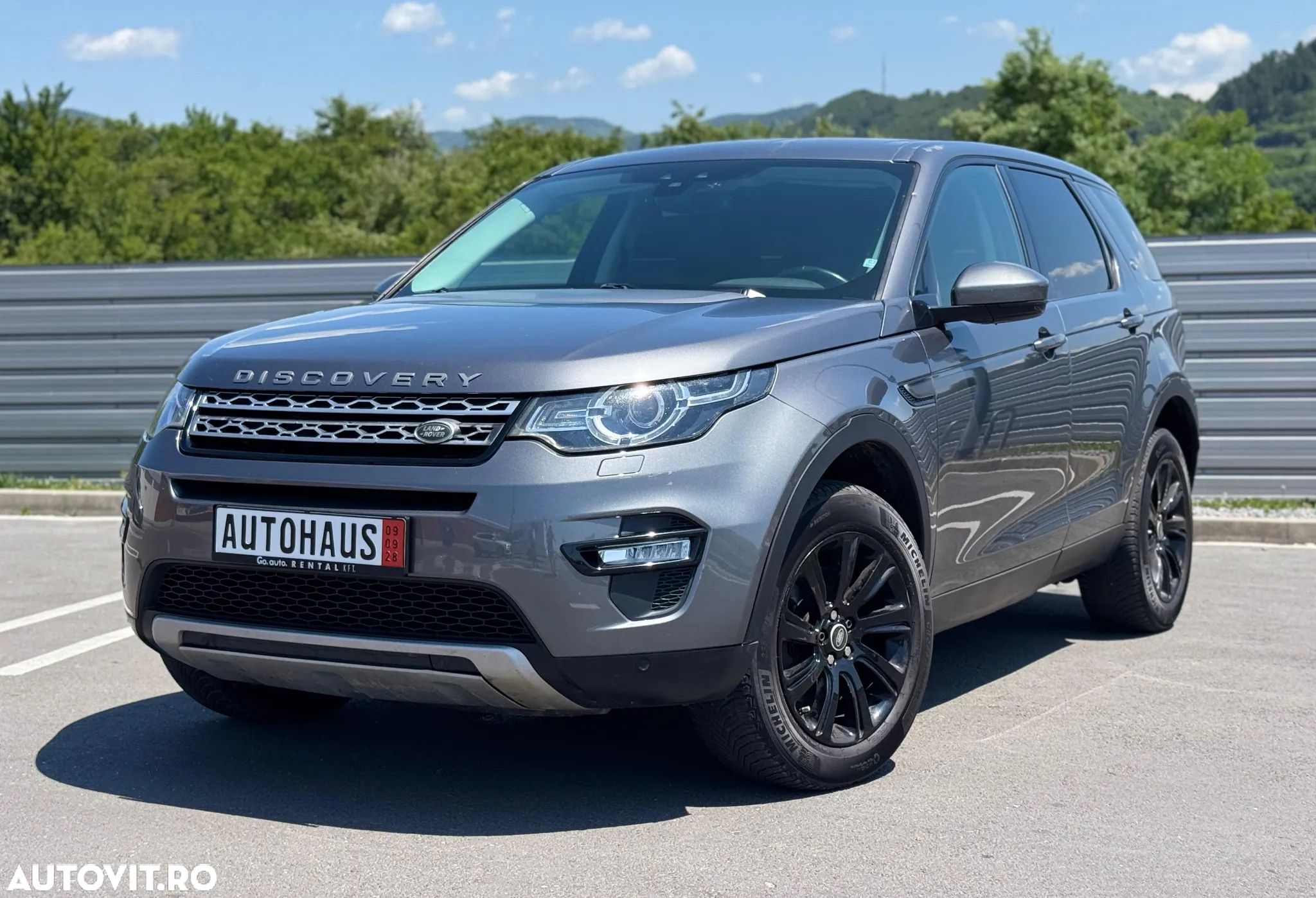 Land Rover Discovery Sport 2.0 l TD4 HSE Luxury Aut. - 1