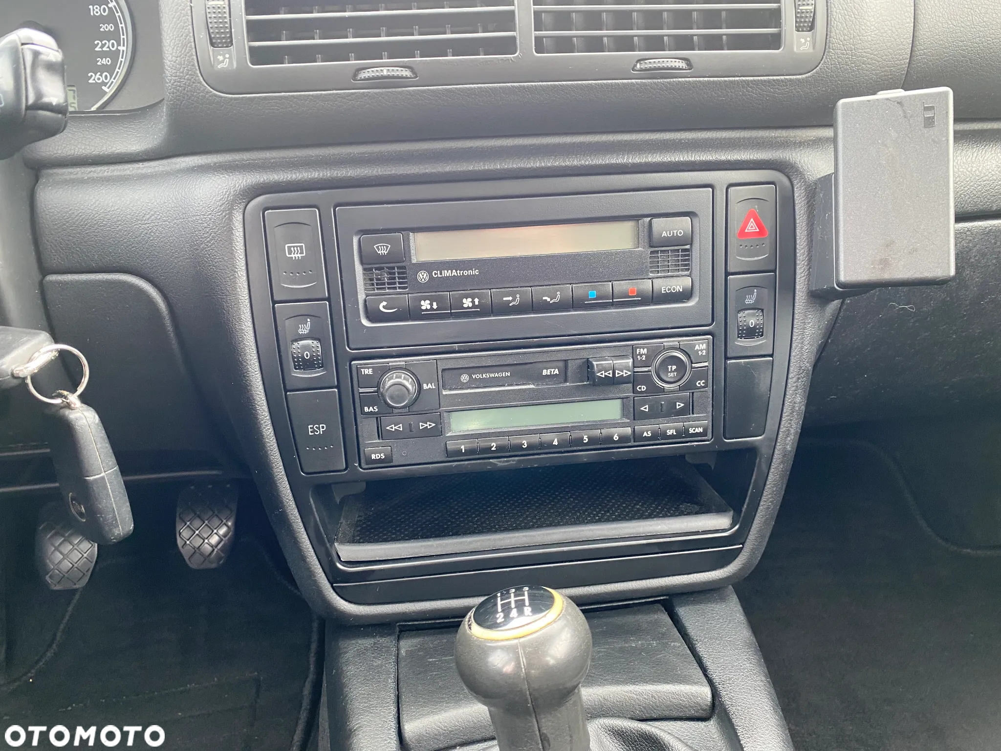 Volkswagen Passat 1.9 TDI Comfortline - 15