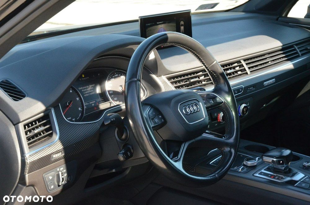 Audi Q7 - 24