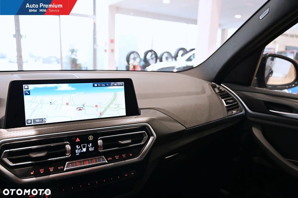 BMW X3 xDrive20d - 11