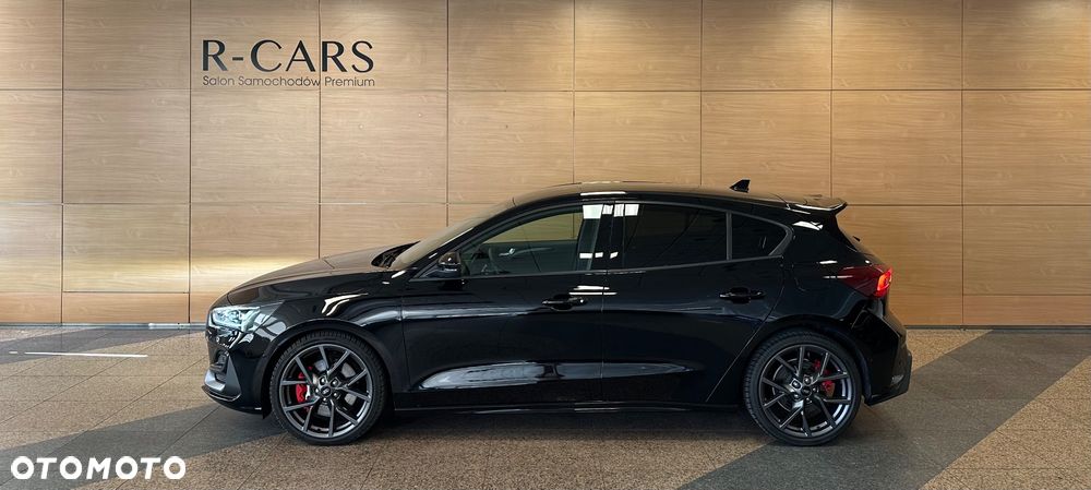 Ford Focus 2.3 EcoBoost ST X - 5