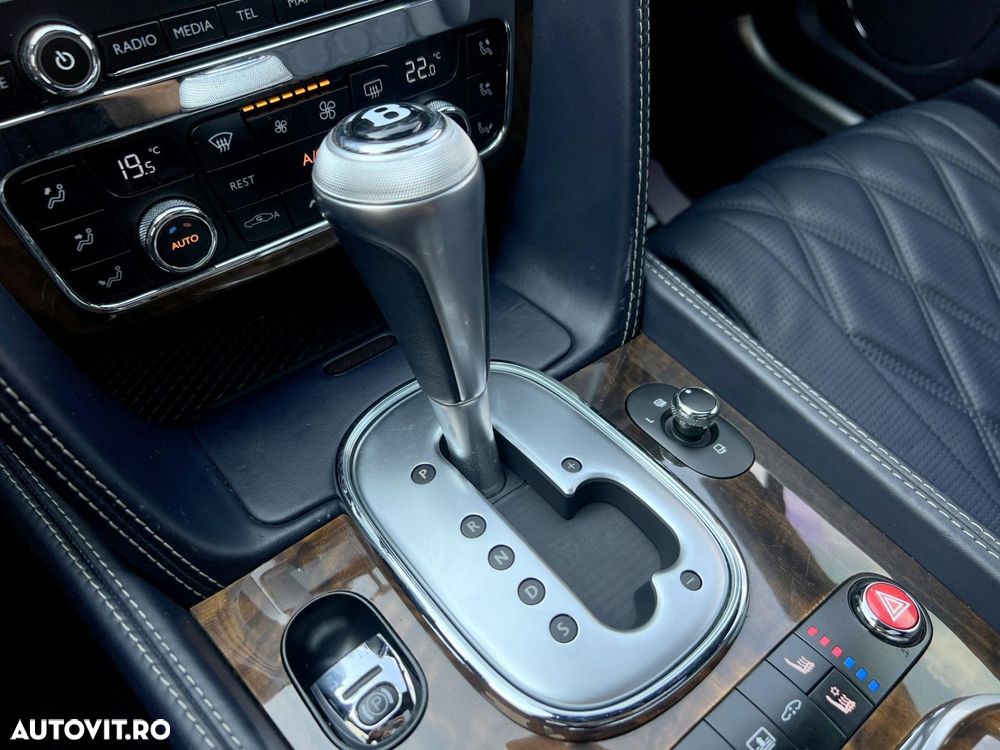 BENTLEY Flying Spur 2015 — imagine 27