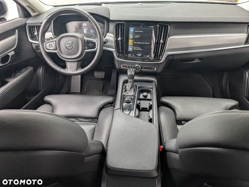 Volvo S90 - 4