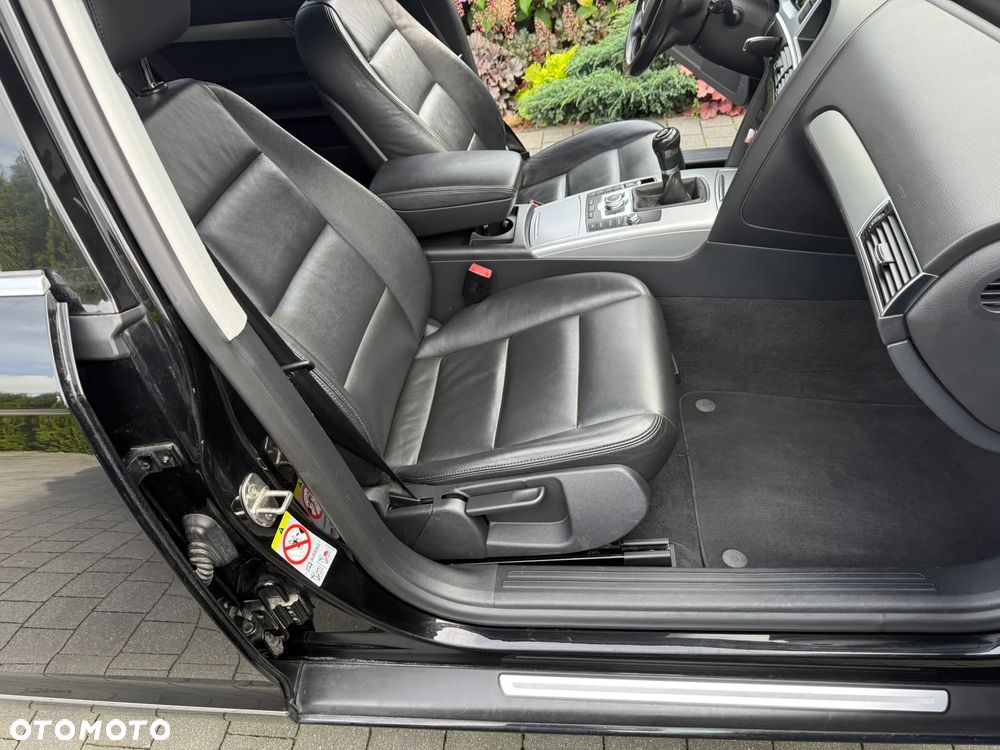 Audi A6 Avant - 26
