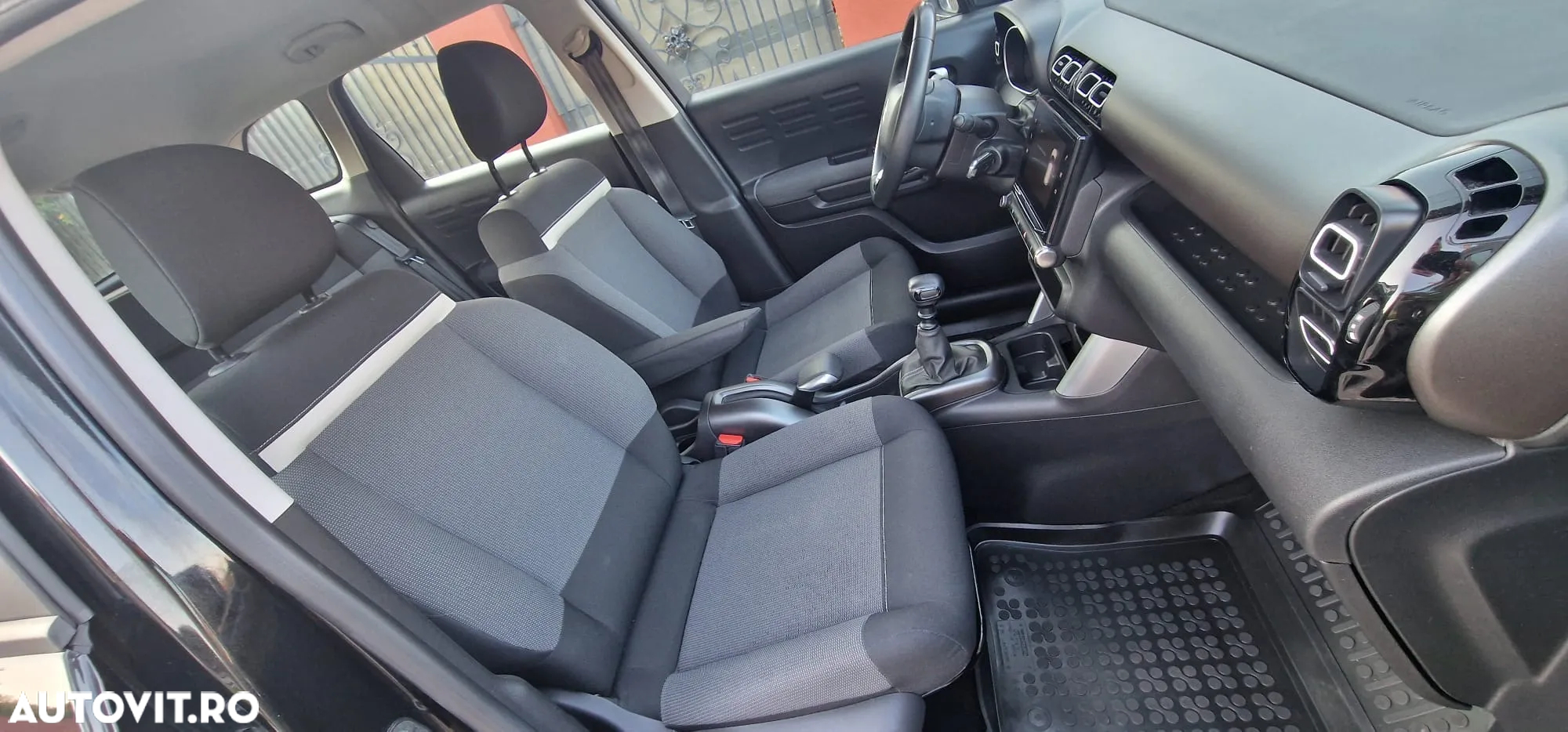 Citroën C3 AIRCROSS BlueHDI 110 Stop & Start FEEL - 6