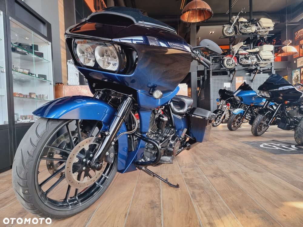Harley-Davidson Touring Road Glide - 6