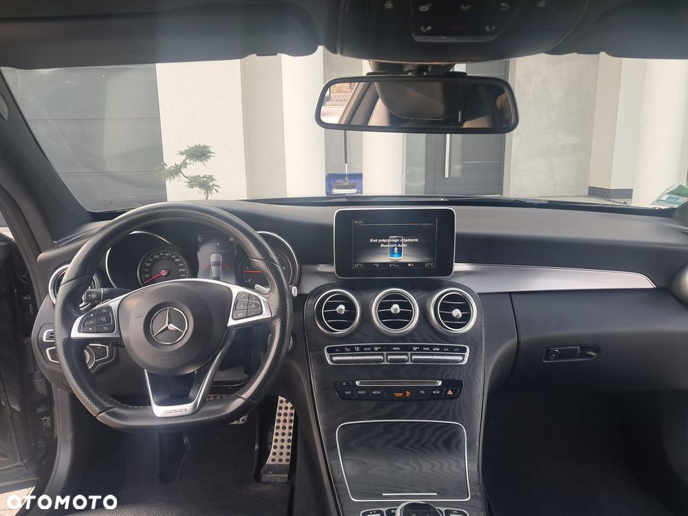 Mercedes-Benz Klasa C 220 d 4Matic 9G-TRONIC AMG Line - 13
