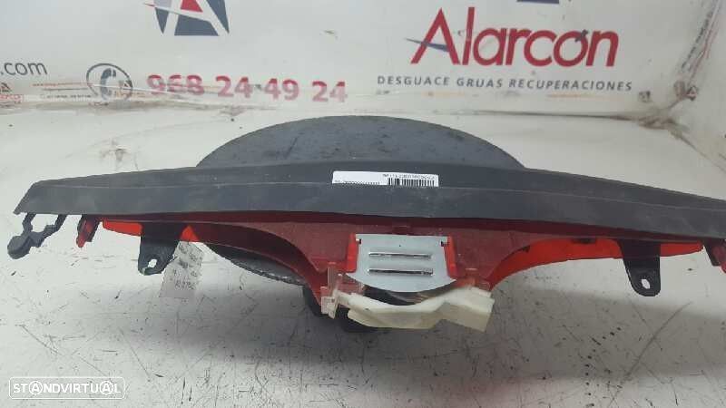 LUZ CENTRAL DE TRAVÃO RENAULT MEGANE II CLASSIC BERLINA 1.4 16V - 4