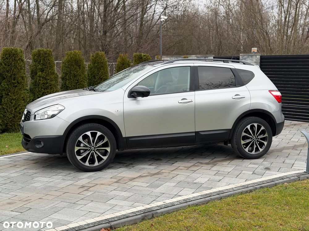 Nissan Qashqai 1.6 Tekna - 2