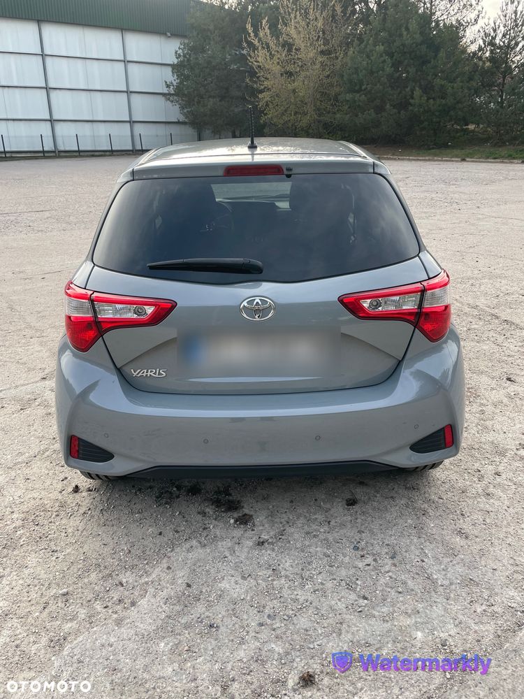 Toyota Yaris 1.5 20th Anniversary - 8