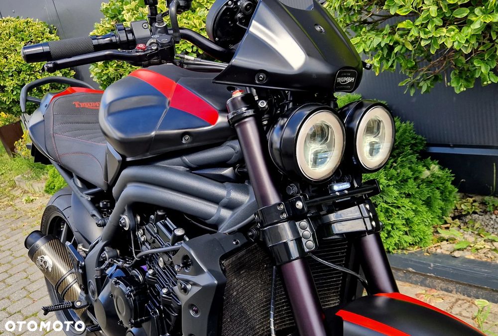Triumph Speed Triple - 17