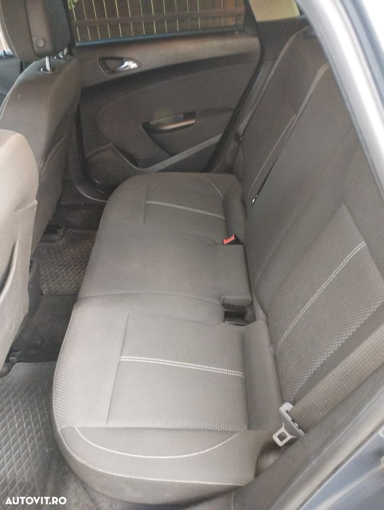 Opel Astra 1.7 CDTI DPF ecoFLEX TourerStart/Stop Edition - 6